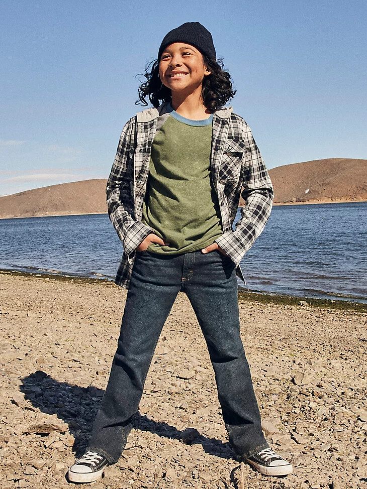 vaqueros wrangler five star flex bootcut para niño 8-16 Índigo oscuro