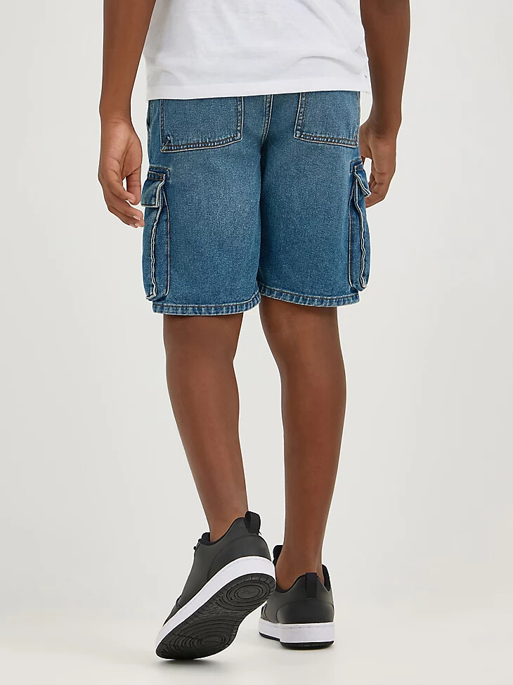 pantalón corto cargo playero con cordón para niño