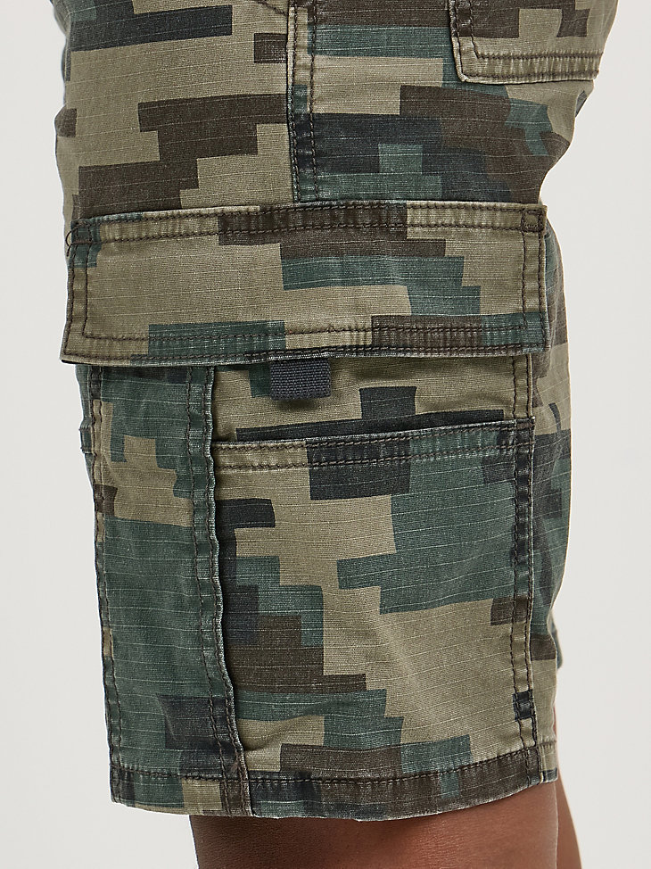 pantalón corto utilitario gamer cargo para niño color verde camuflaje