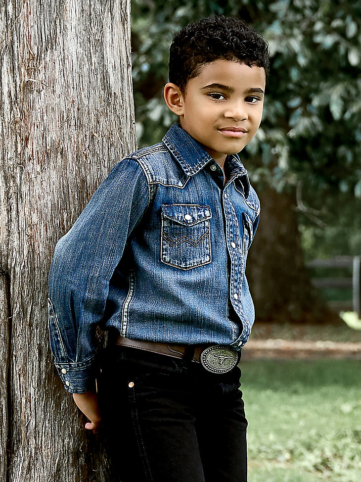 camisa vaquera de trabajo de manga larga con corte vaquero para niño estilo western con broches color azul antiguo