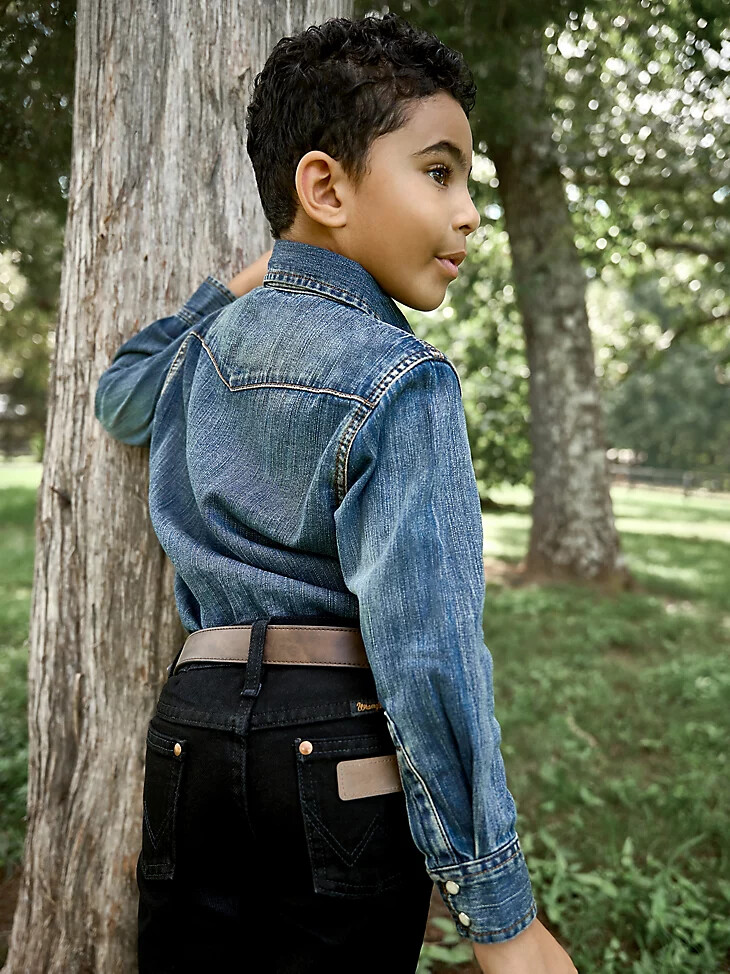 camisa vaquera de trabajo de manga larga con corte vaquero para niño estilo western con broches color azul antiguo