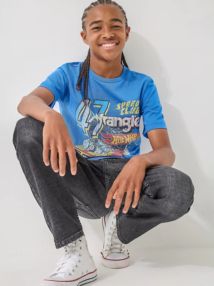 camiseta azul del speed club de wrangler x hot wheels para niño