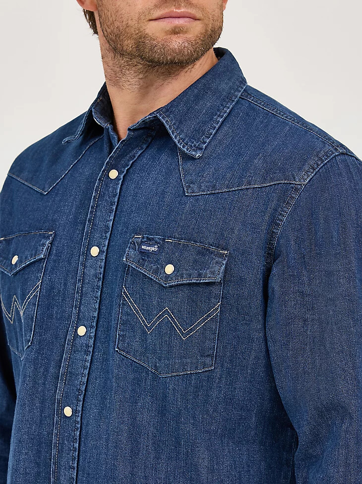 camisa de trabajo vaquera de manga larga con broches de presión cowboy cut denim oscuro