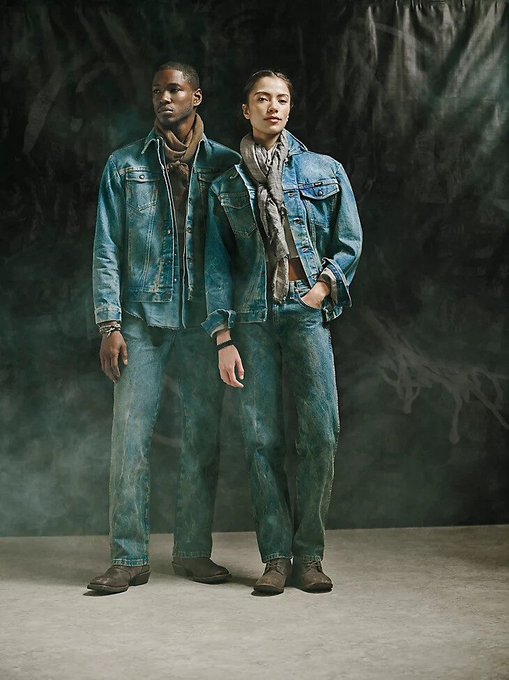 chaqueta vaquera prelavada wrangler x the last of us