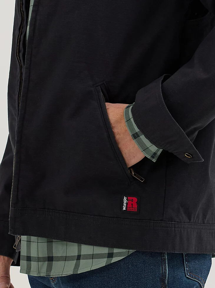 chaqueta de trabajo con forro de franela wrangler riggs workwear en negro azabache