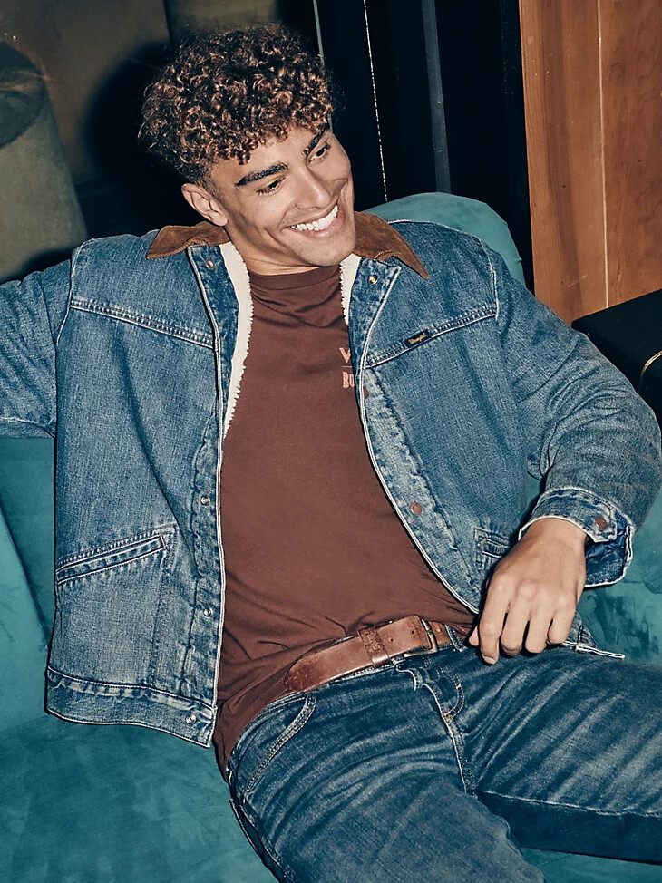 chaqueta barrel house para hombre wrangler x buffalo trace color índigo desgastado