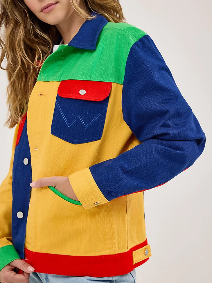 chaqueta vaquera multicolor wrangler x happy socks