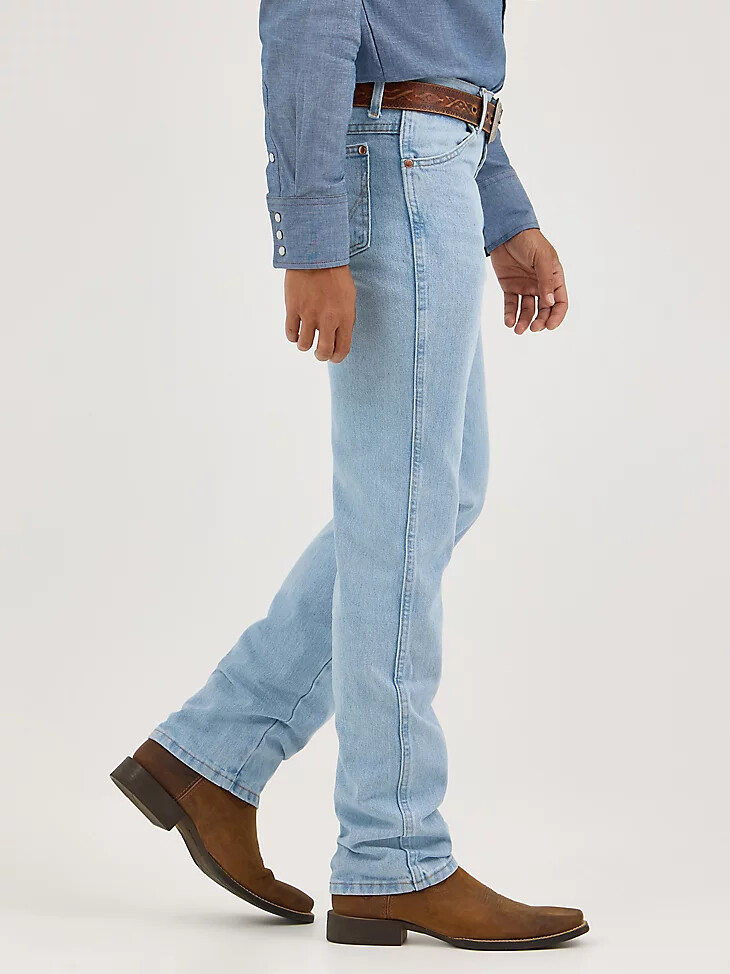wrangler cowboy cut slim fit jean bleach