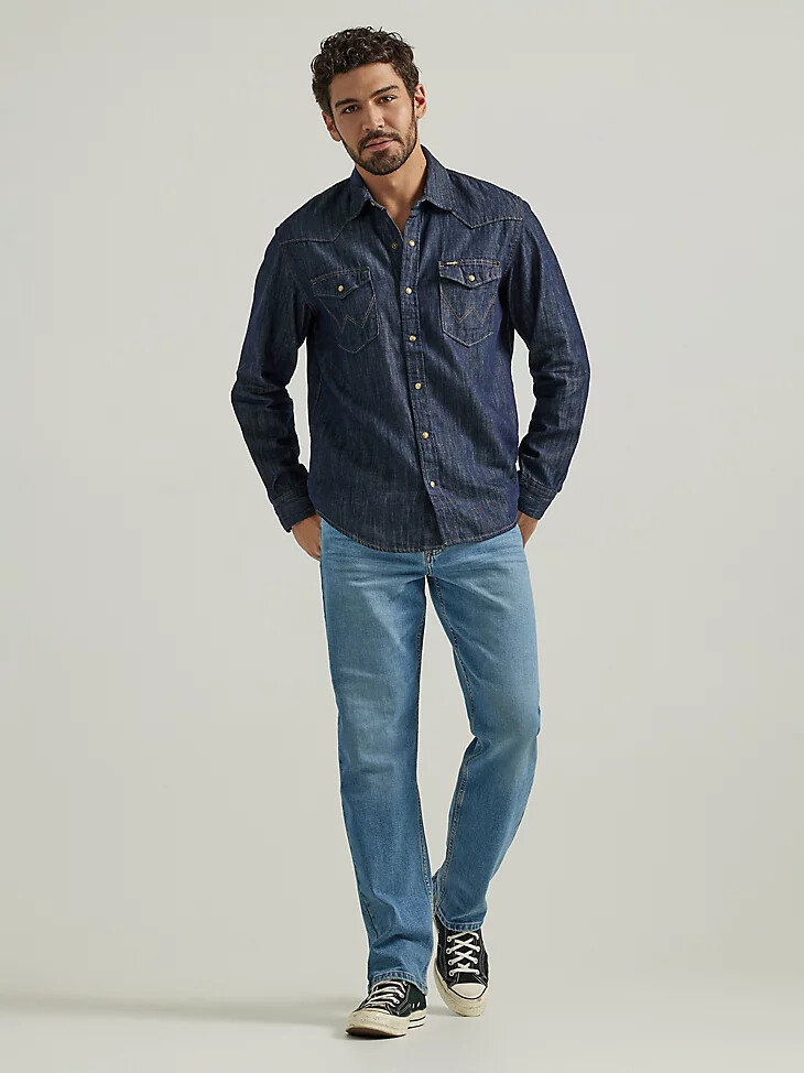 vaqueros flexibles de corte regular para hombre lavado claro