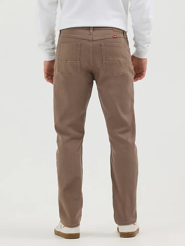vaqueros wrangler five star premium athletic fit para hombre color chocolate