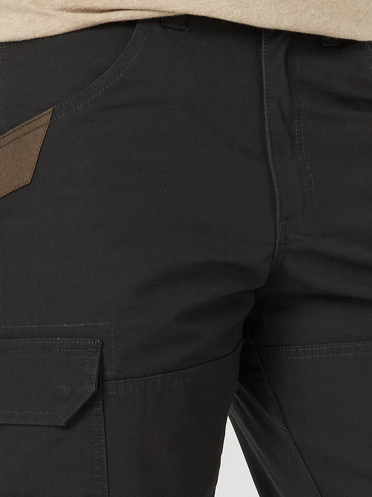pantalón cargo wrangler workwear negro