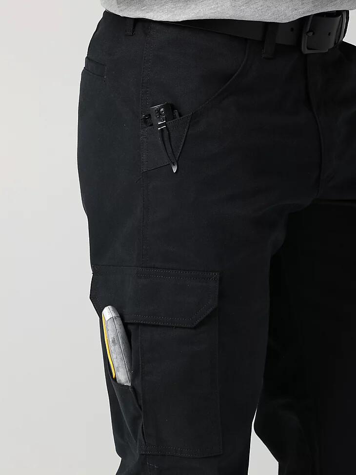 pantalón cargo de sarga wrangler workwear negro azabache