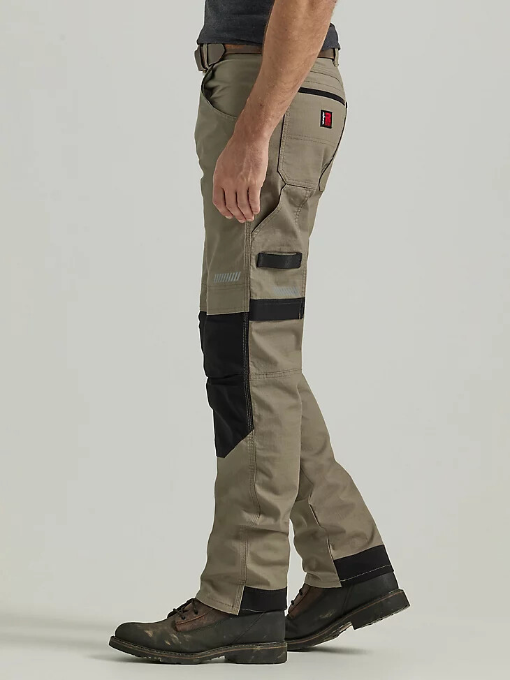 pantalón técnico de carpintero wrangler riggs workwear color caqui oscuro