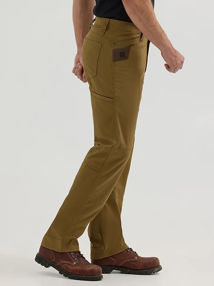 pantalón de trabajo técnico multitemporada wrangler riggs workwear estilo canguro