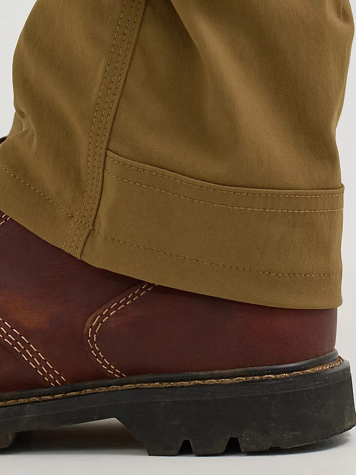pantalón de trabajo técnico multitemporada wrangler riggs workwear estilo canguro