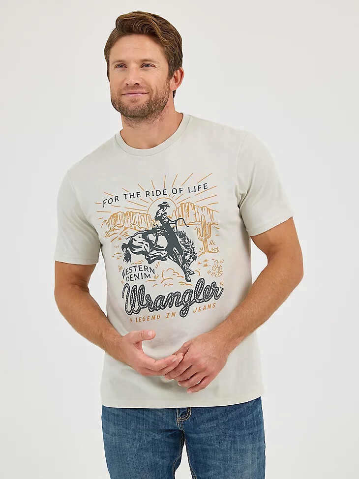 camiseta gráfica de caballo encabritado para hombre color blanco roto