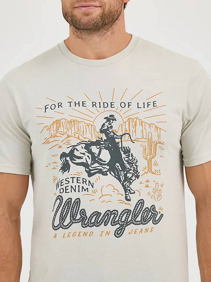 camiseta gráfica de caballo encabritado para hombre color blanco roto