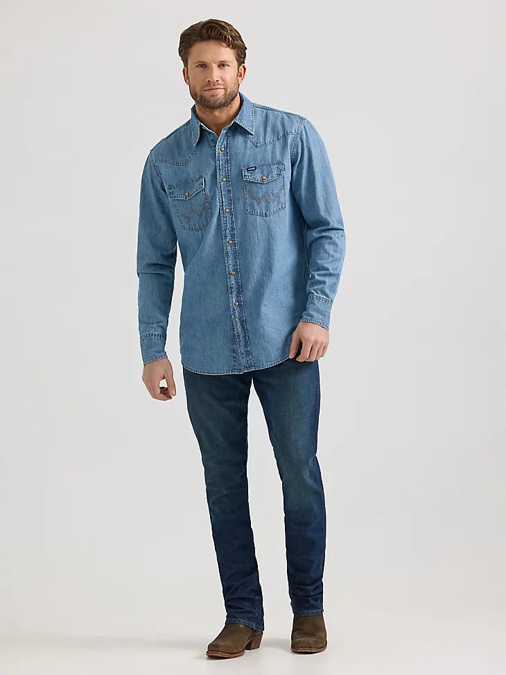 camisa vaquera clásica wrangler con broches de presión estilo western para hombre lavado claro