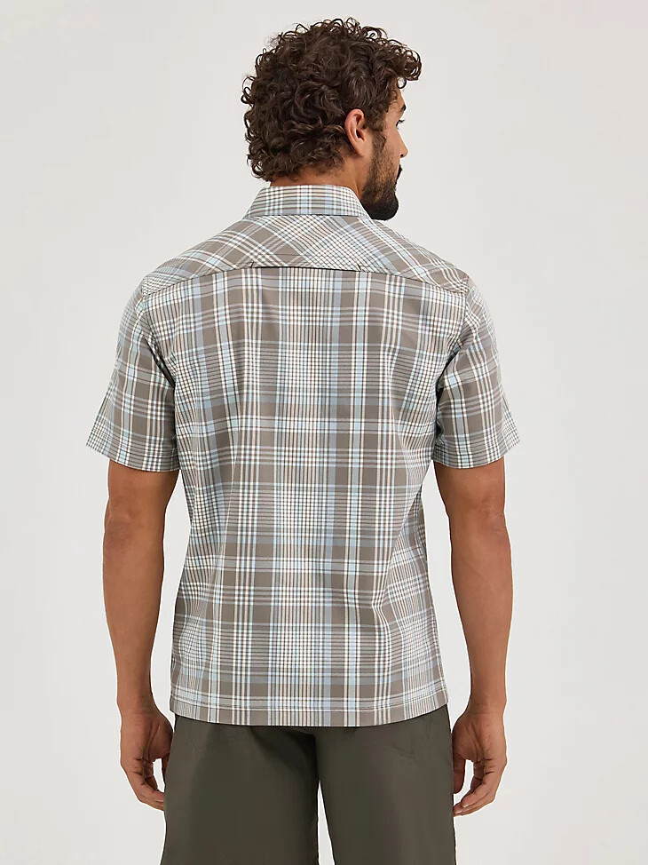 camisa utilitaria de manga corta evergreen para hombre color oliva polvoriento aster