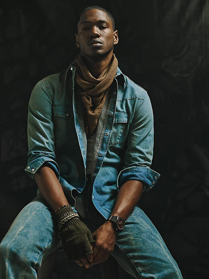 camisa vaquera prelavada de wrangler x the last of us