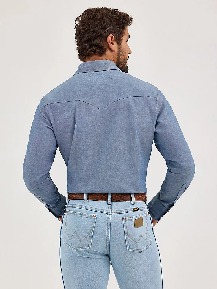 camisa de trabajo de manga larga cowboy cut con broches estilo western chambray color azul chambray acabado firme