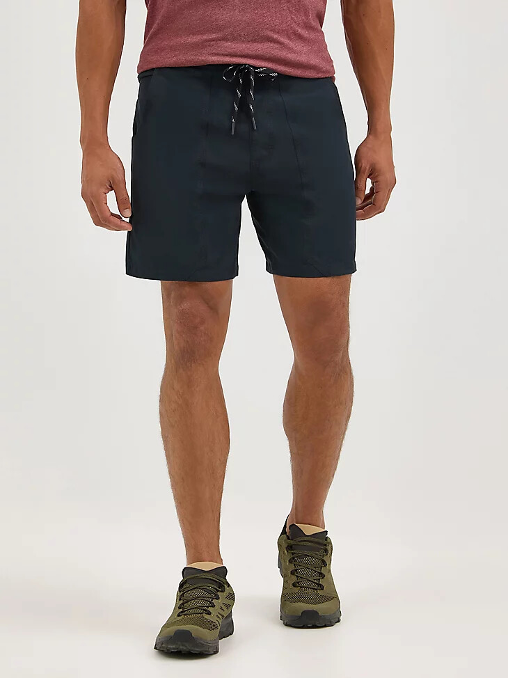 pantalón corto wrangler atg gym to trail para hombre color negro azabache