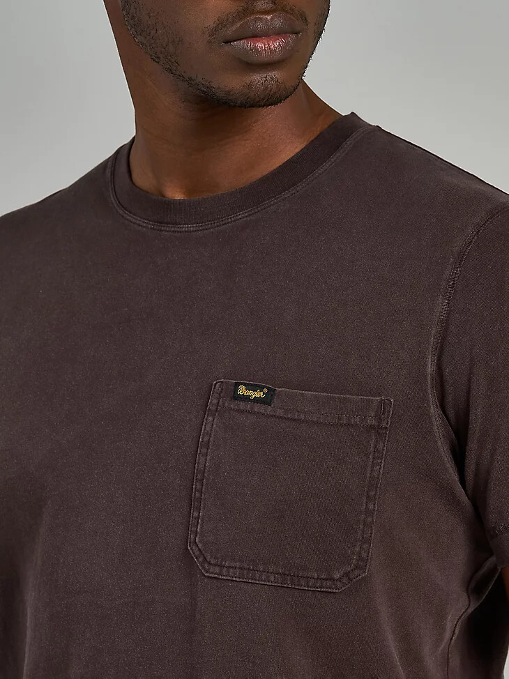 camiseta wrangler x the last of us con diseño de lunares
