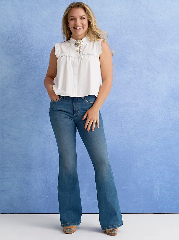 vaqueros acampanados de tiro alto wrangler bespoke para mujer lily