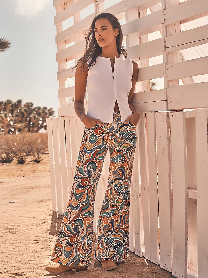 jean acampanado estampado para mujer latigo print