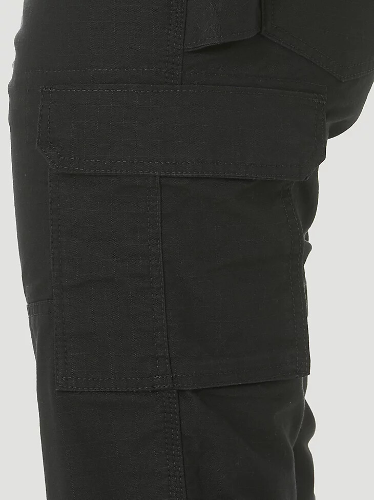 pantalón cargo ajustado ripstop ranger de wrangler riggs workwear para mujer color negro