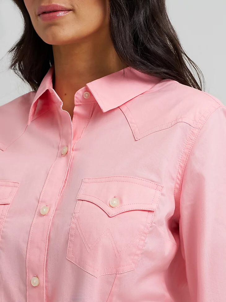 camisa vaquera con botones wrangler para mujer color peonía