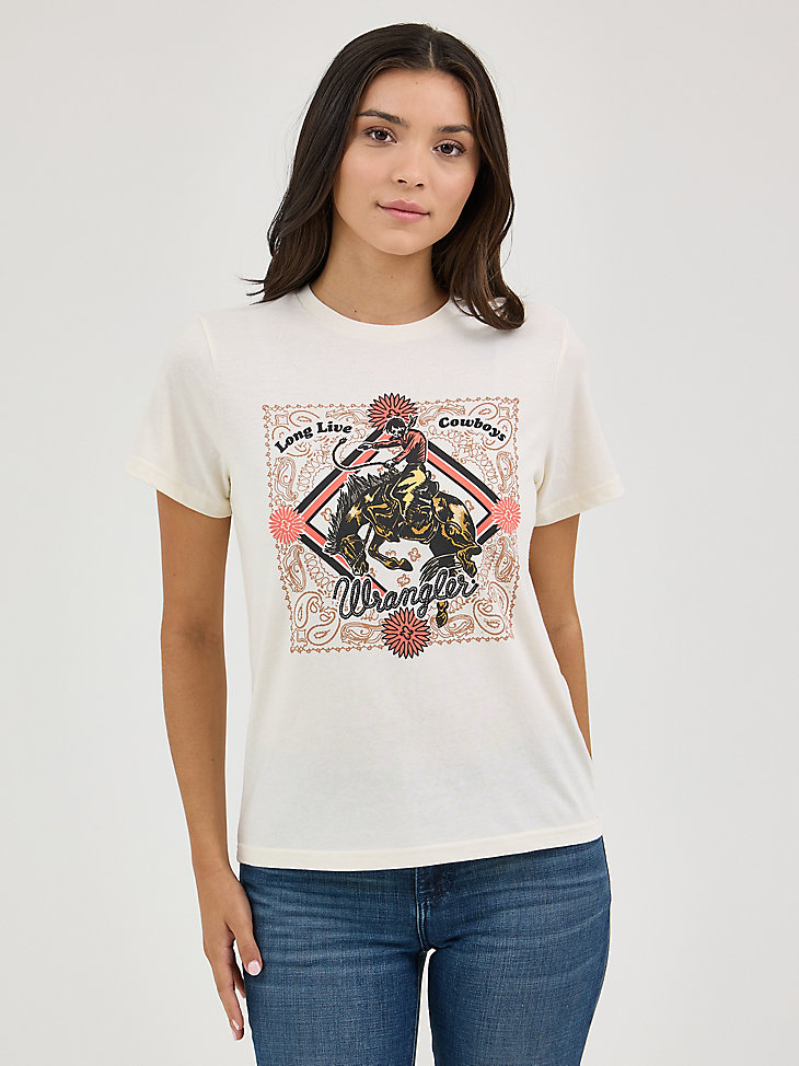 camiseta wrangler western graphic regular fit para mujer color blanco antiguo