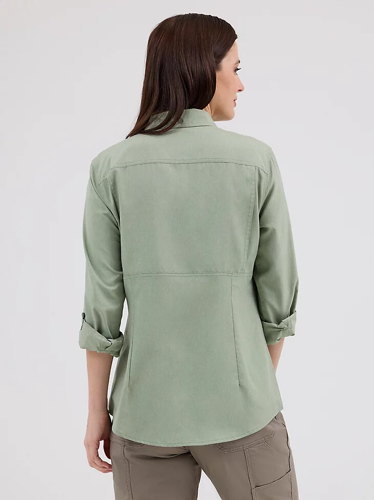 camisa de trabajo ligera y ventilada wrangler riggs workwear para mujer color verde seto