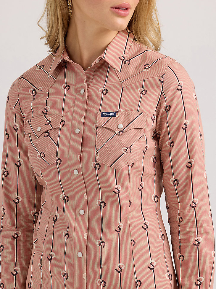 camisa vaquera entallada a rayas wrangler retro para mujer color rosa polvoriento