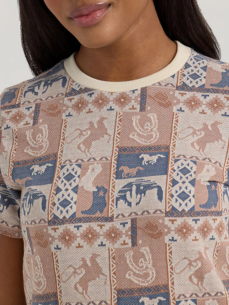 camiseta ajustada con estampado jacquard integral wrangler para mujer con parches en marrón