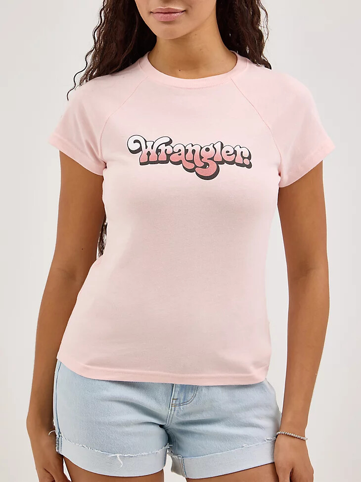 camiseta gráfica de manga raglán encogida para mujer color cuarzo rosa