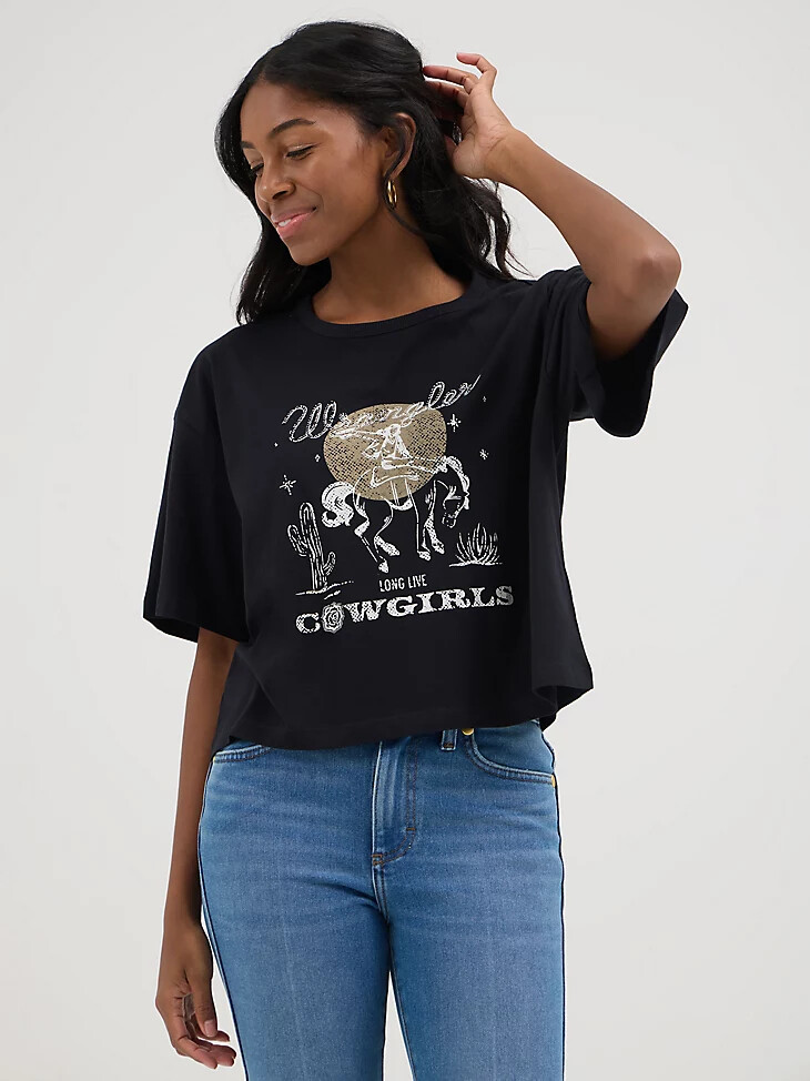 camiseta corta cuadrada negra wrangler x yellow rose de kendra scott